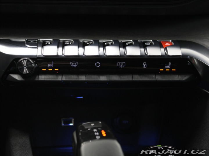 Peugeot 5008 2,0 HDi 130kW GT Paměť TZ 2019