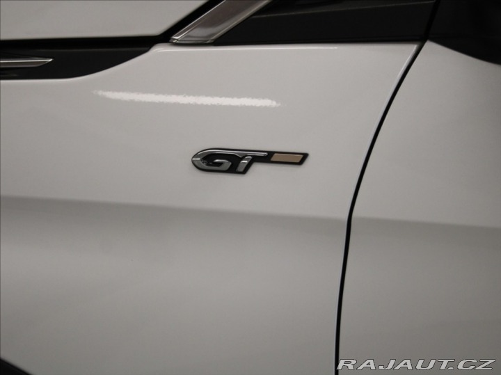 Peugeot 5008 2,0 HDi 130kW GT Paměť TZ 2019