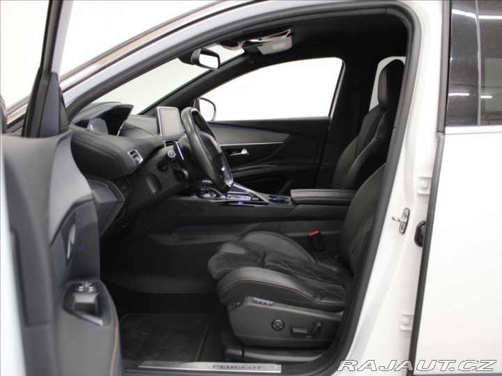 Peugeot 5008 2,0 HDi 130kW GT Paměť TZ 2019