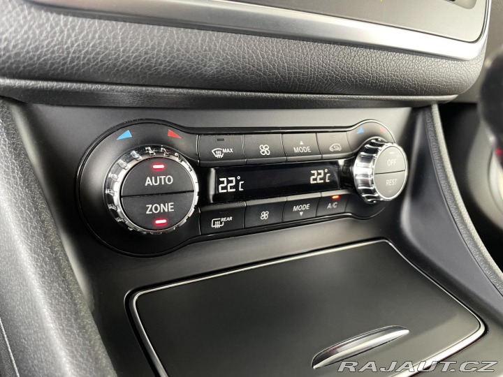 Mercedes-Benz GLA 200d*LED*Comand*Kamera*El 2018