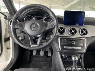 Mercedes-Benz GLA 200d*LED*Comand*Kamera*El 2018