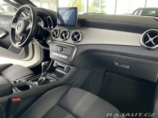 Mercedes-Benz GLA 200d*LED*Comand*Kamera*El 2018