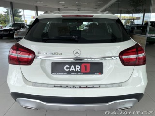 Mercedes-Benz GLA 200d*LED*Comand*Kamera*El 2018