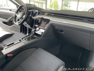Volkswagen Passat GTE 160kW*Masáž*Nav*Kamer 2021