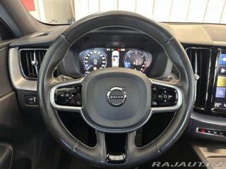Volvo XC60 B4 2.0 R-DESIGN AT8 AWD 2021