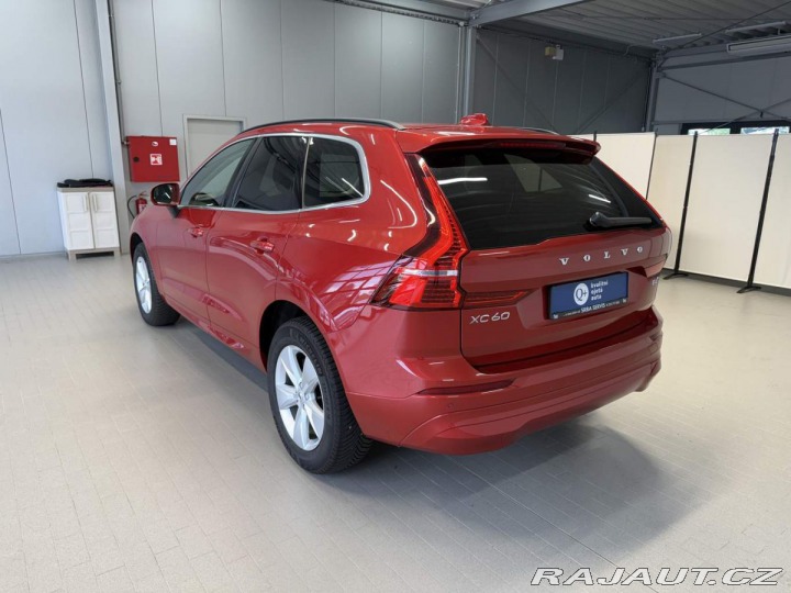 Volvo XC60 B4 2.0 AWD CORE AT8 2023