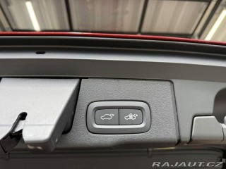 Volvo XC60 B4 2.0 AWD CORE AT8 2023