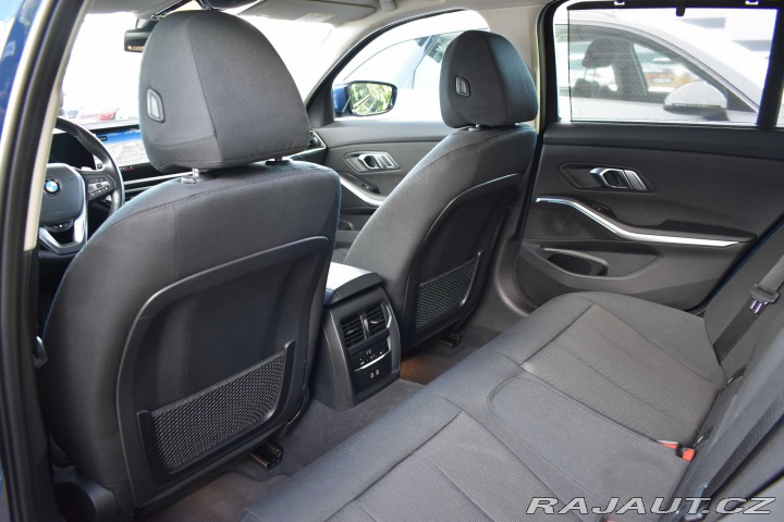 BMW 3 320d xDrive*NEZ.TOPENÍ*ČR 2022