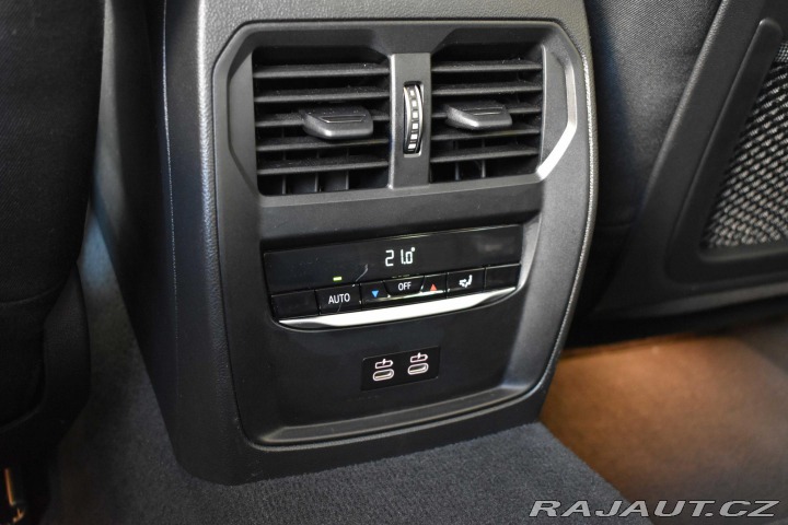 BMW 3 320d xDrive*NEZ.TOPENÍ*ČR 2022
