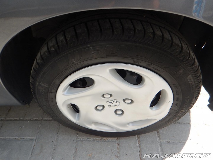 Peugeot 206 + TRENDY 1.1i, KLIMA 2009