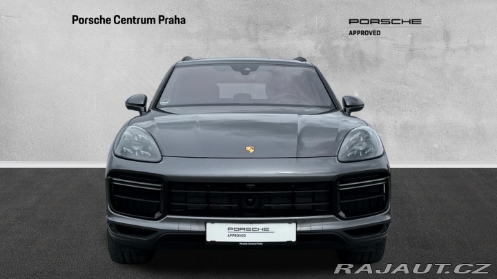 Porsche Cayenne Turbo 2021