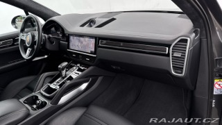Porsche Cayenne Turbo 2021