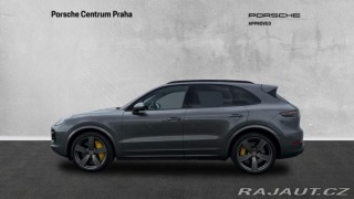 Porsche Cayenne Turbo 2021