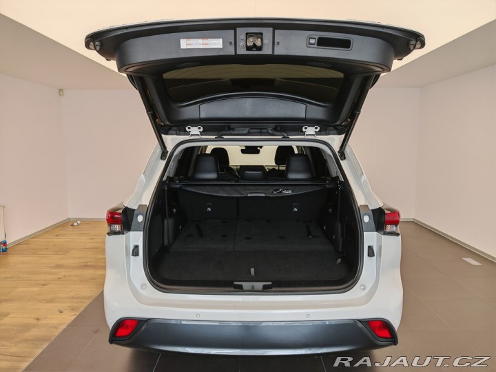 Toyota Highlander 2.5 Hybrid Dynamic Force 2021