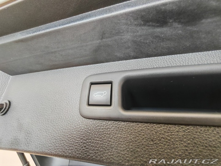 Toyota Highlander 2.5 Hybrid Dynamic Force 2021