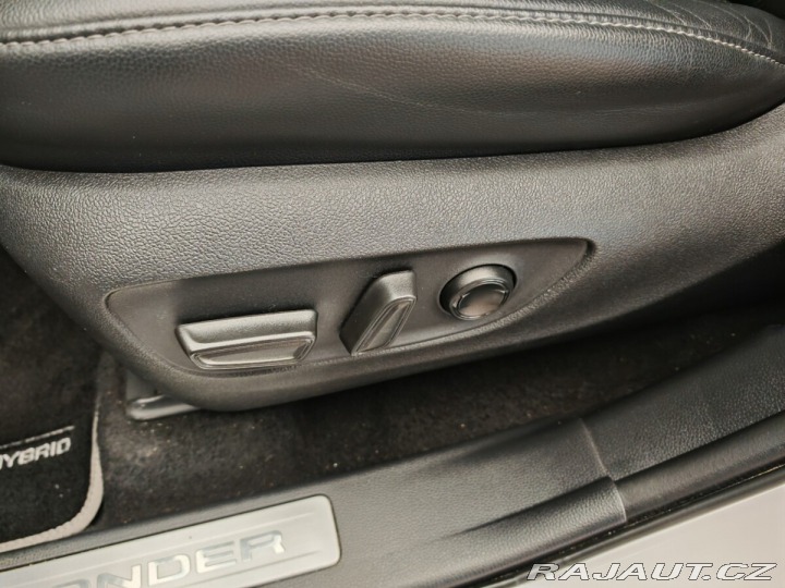 Toyota Highlander 2.5 Hybrid Dynamic Force 2021