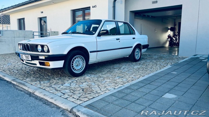 BMW 3 318i*REZERVACE* 1988