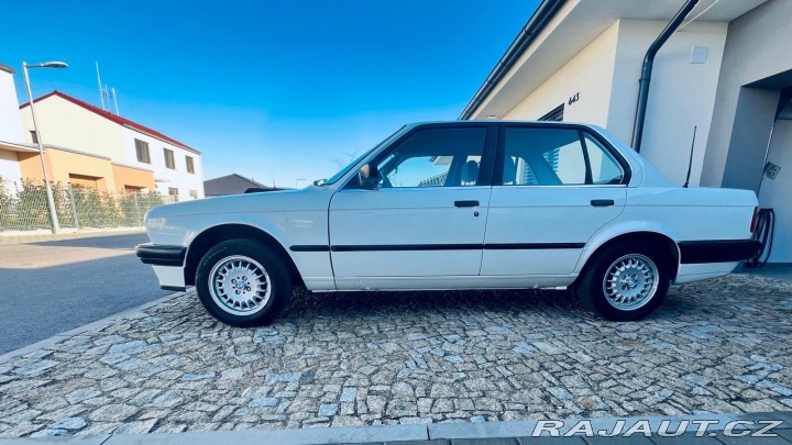 BMW 3 318i*BEZ KOROZE*HEZKÝ STA 1988
