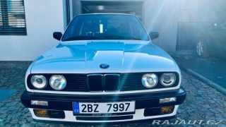 BMW 3 318i*BEZ KOROZE*HEZKÝ STA 1988