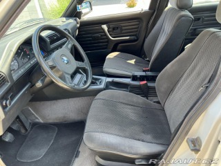 BMW 3 318i*BEZ KOROZE*HEZKÝ STA 1988