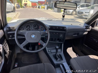 BMW 3 318i*BEZ KOROZE*HEZKÝ STA 1988