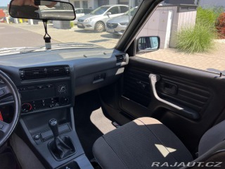 BMW 3 318i*BEZ KOROZE*HEZKÝ STA 1988