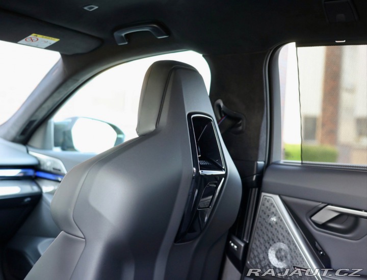 BMW M5 Touring | Urban Green - 2025