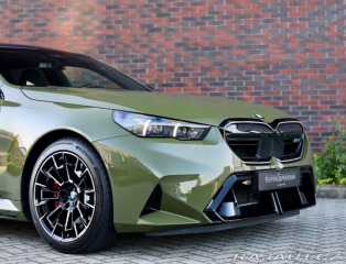 BMW M5 Touring | Urban Green - 2025