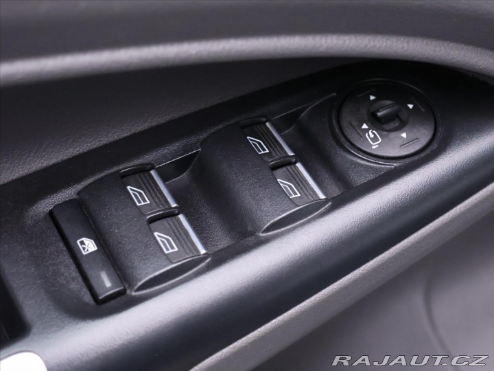 Ford Tourneo Connect 1,5 TDCI 88kW Aut.klima C 2021