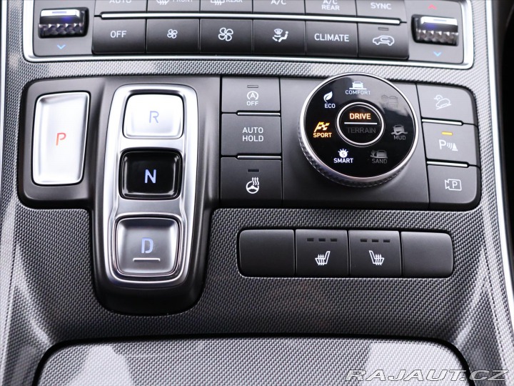 Hyundai Santa Fe 2,2 CRDi Style DCT 7 Míst 2022