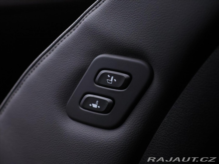 Hyundai Santa Fe 2,2 CRDi Style DCT 7 Míst 2022