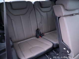 Hyundai Santa Fe 2,2 CRDi Style DCT 7 Míst 2022