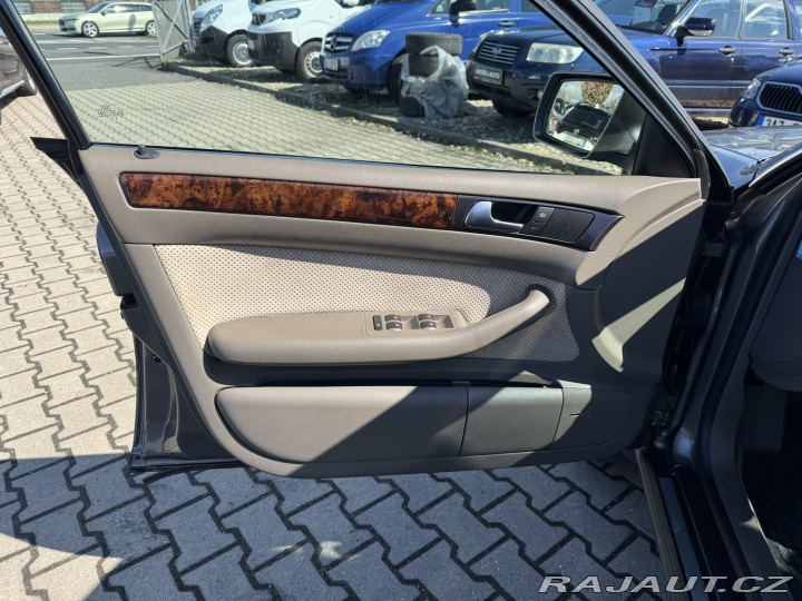 Audi A6 QUATTRO 2,5TDI BAU 132 KW 2003