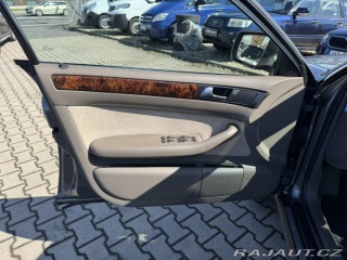 Audi A6 QUATTRO 2,5TDI BAU 132 KW 2003