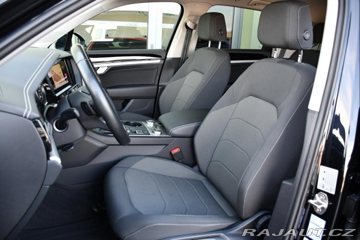 Volkswagen Touareg 3.0TDi 4M VZDUCH TAŽNÉ ČR 2022