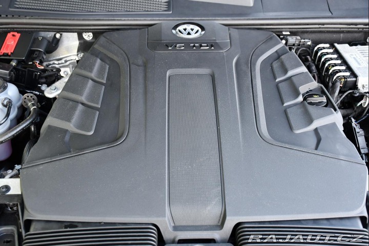 Volkswagen Touareg 3.0TDi 4M VZDUCH TAŽNÉ ČR 2022