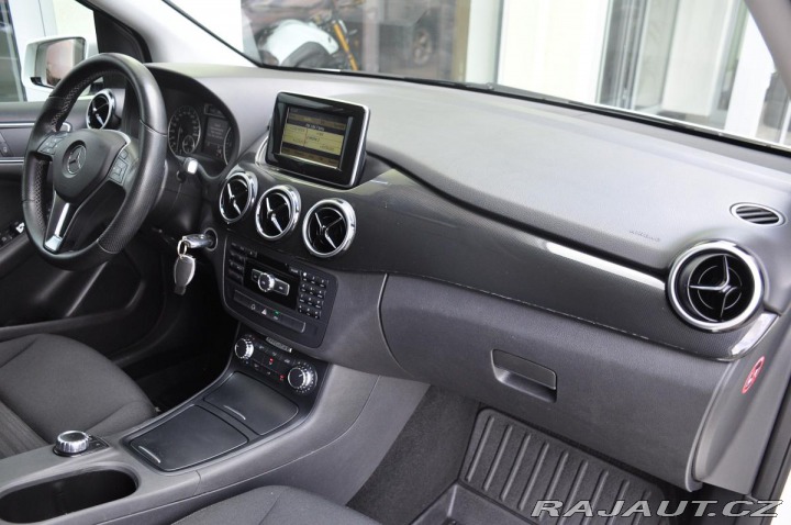 Mercedes-Benz B 180CDI 2012