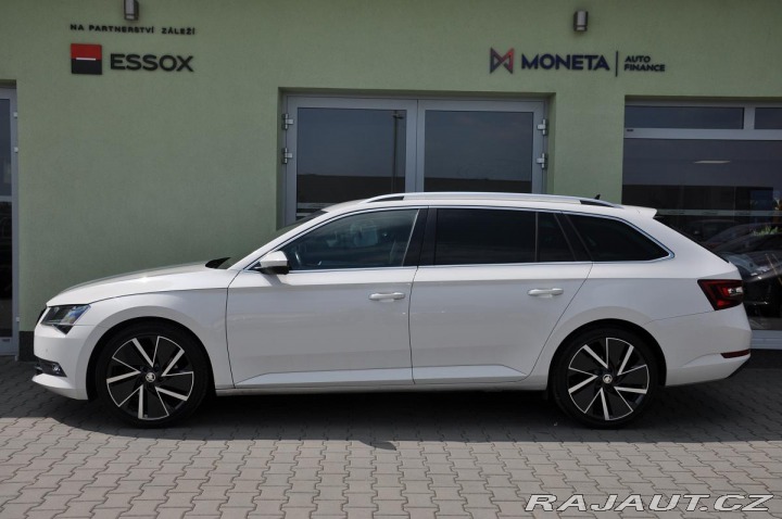 Škoda Superb 2.0TDi STYLE DSG NAVI TAŽ 2017