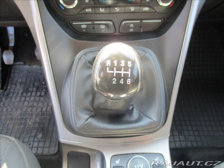 Ford Kuga 2,0 TDCi 110kw 4x4 CZauto 2016