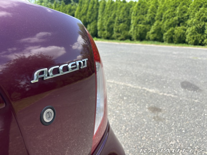 Hyundai Accent 1.4i, ČR, NOVÁ STK, Servi 2009