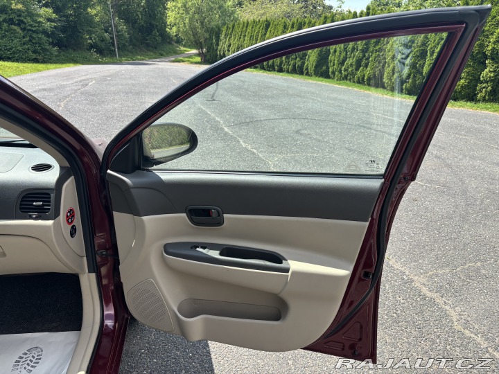 Hyundai Accent 1.4i, ČR, NOVÁ STK, Servi 2009