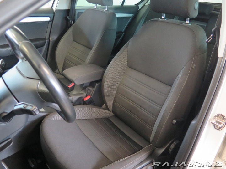 Škoda Octavia 1.5TSI,fullLED,klima,výhř 2019