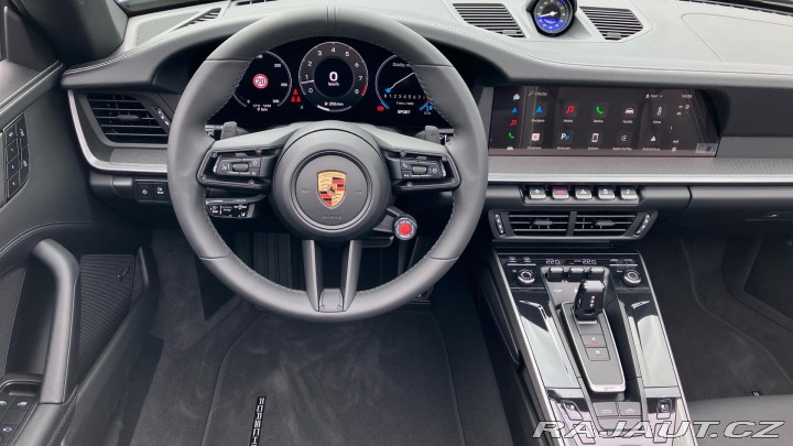 Porsche 911 Carrera Cabriolet 2025