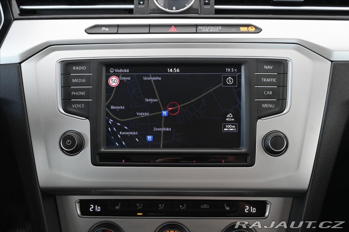 Volkswagen Passat 2,0 TDi 140kW BlueMotion 2015