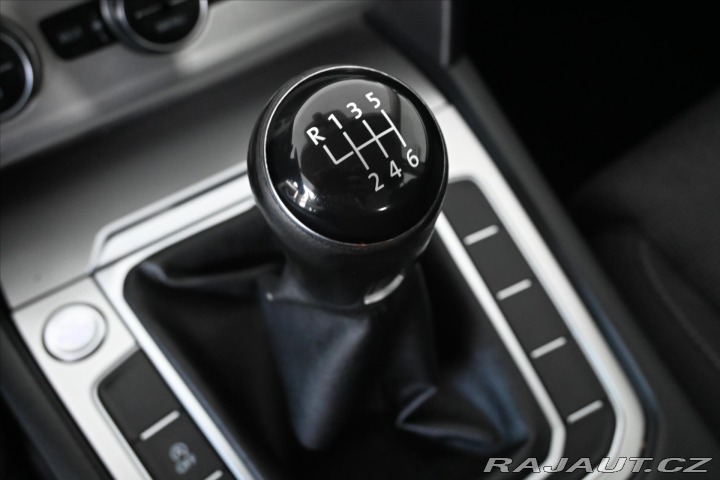 Volkswagen Passat 2,0 TDi 140kW BlueMotion 2015