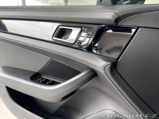 Porsche Panamera  2017