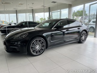 Porsche Panamera  2017