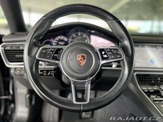 Porsche Panamera  2017