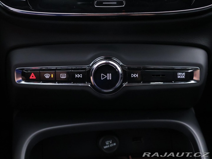 Volvo XC40 2,0 D4 Aut. AWD Momentum 2018