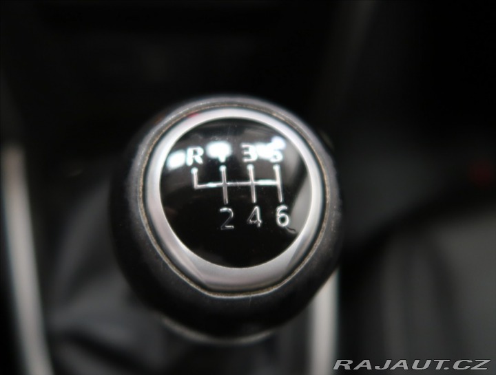 Mazda CX-3 2,0 i ČR 1 MAJITEL 2015